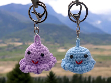 Gehäkelte Oktopus Schlüsselanhänger - Geschenk für Schulanfang, Geburtstag, Valentinstag oder Hochzeit für Sie und Ihn - Freund und Freundin