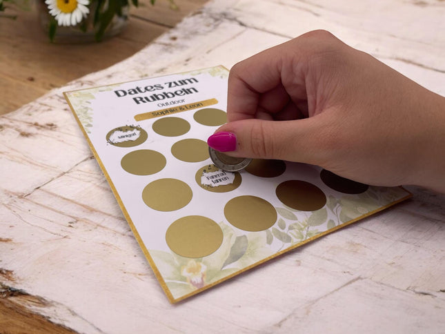 Dates zum Rubbeln - Outdoor - Personalisierte Rubbelkarte – 16 Date Ideen für Paare – Geschenk für Valentinstag, Geburtstag und Jahrestag