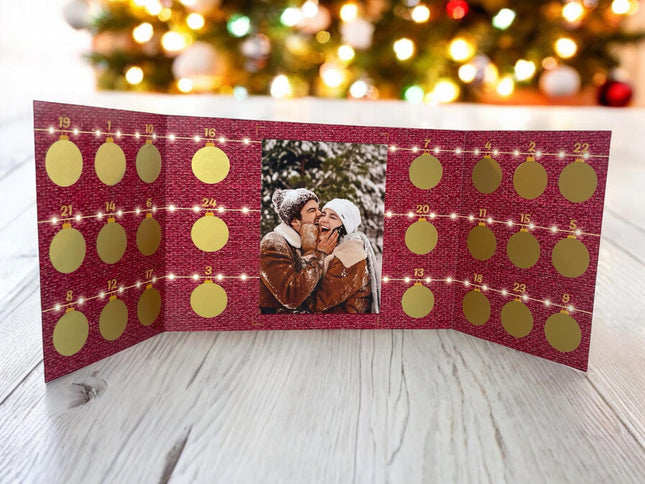 Rubbeladventskalender personalisierbar – Adventskalender zum selbst Beschriften – Geschenk für Partner, Freunde & Familie zu Weihnachten